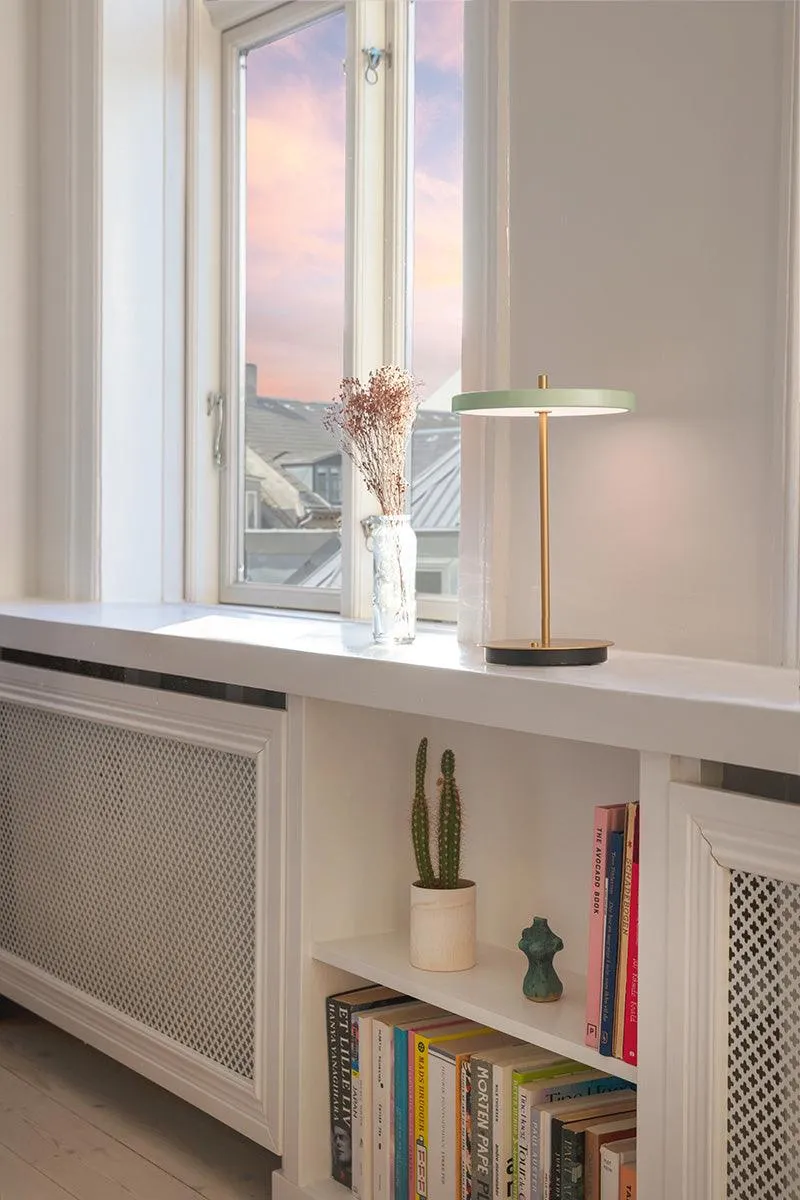 Asteria Move Portable Lamp