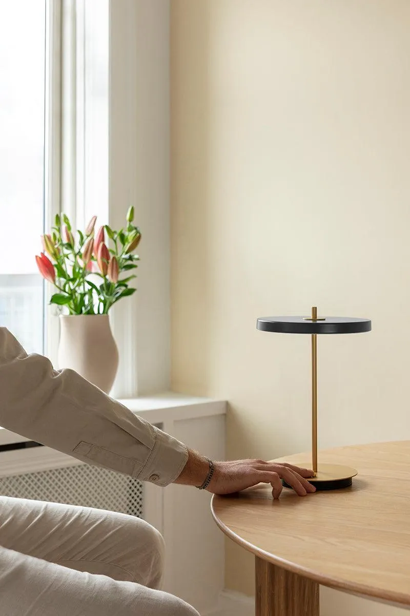 Asteria Move Portable Lamp