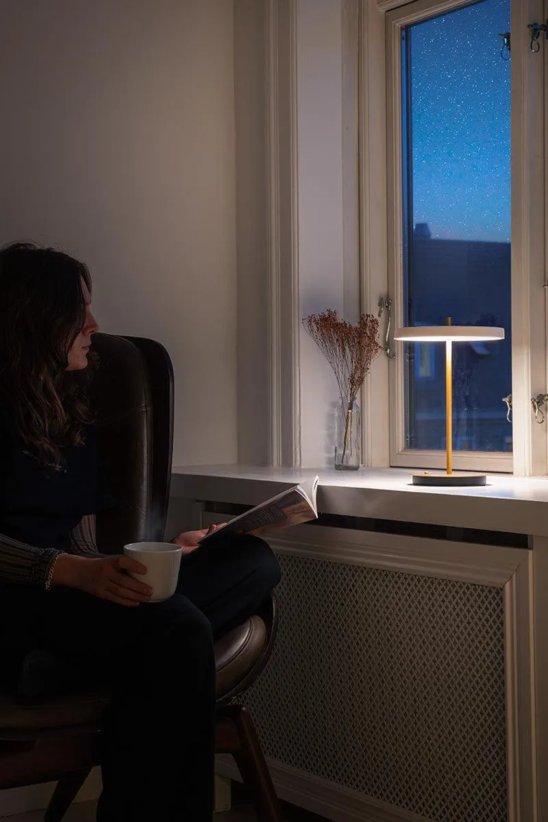 Asteria Move Portable Lamp