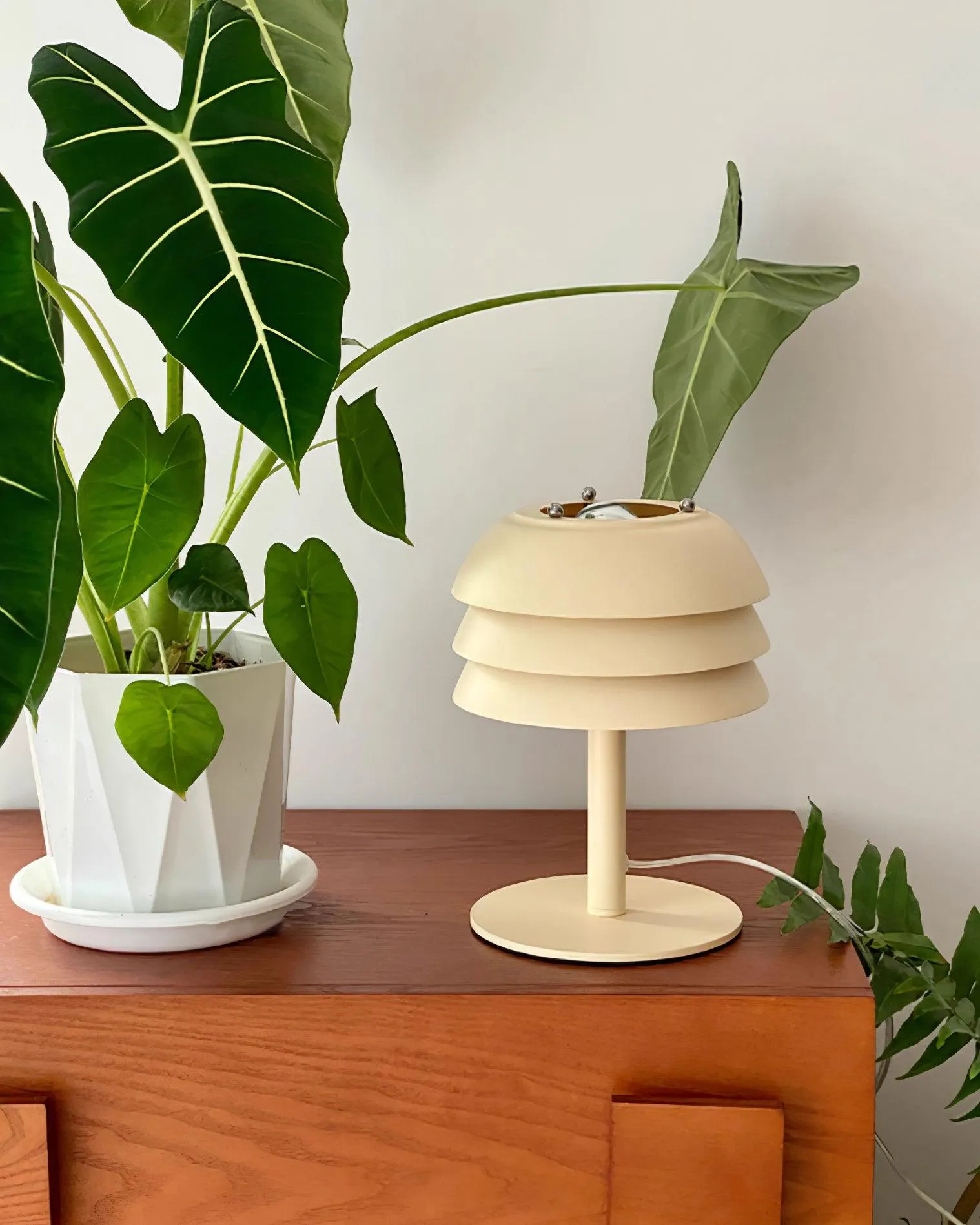 Aulenti Table Lamp 7″- 9.8″