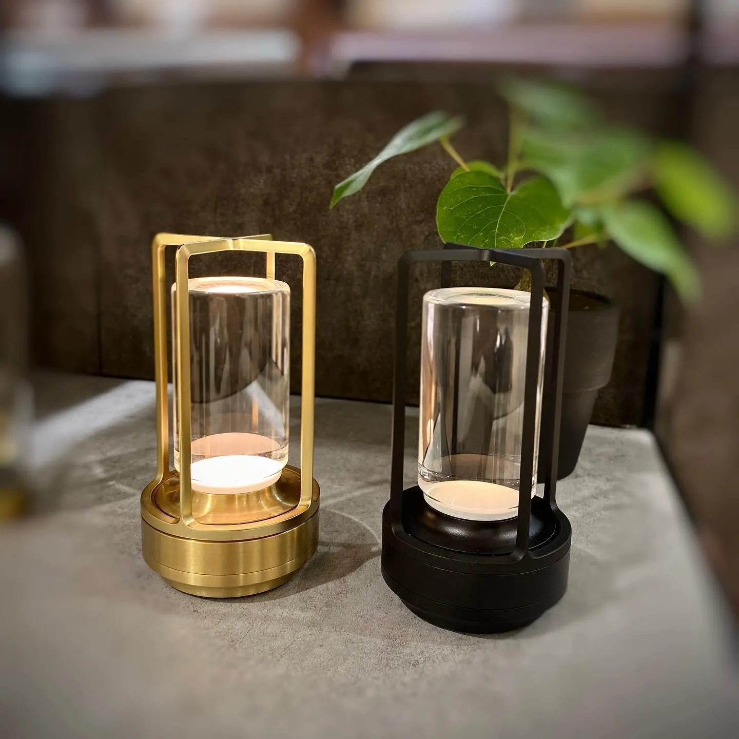 Aura Gleam Table Lamp (built-in battery) 5.3″- 8.8″