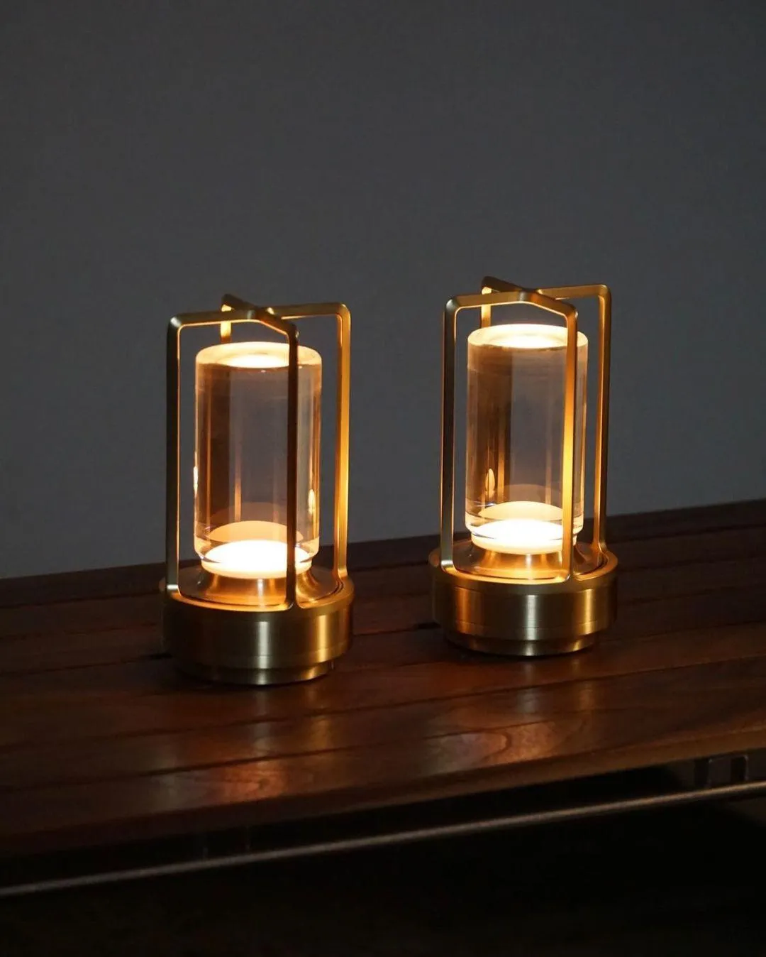 Aura Gleam Table Lamp (built-in battery) 5.3″- 8.8″