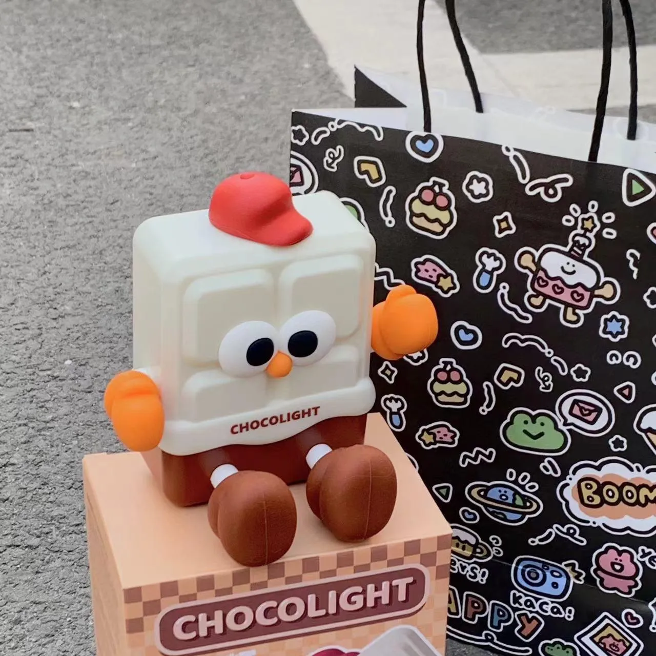 Chocolate Small Night Light 5.9″- 4.3″
