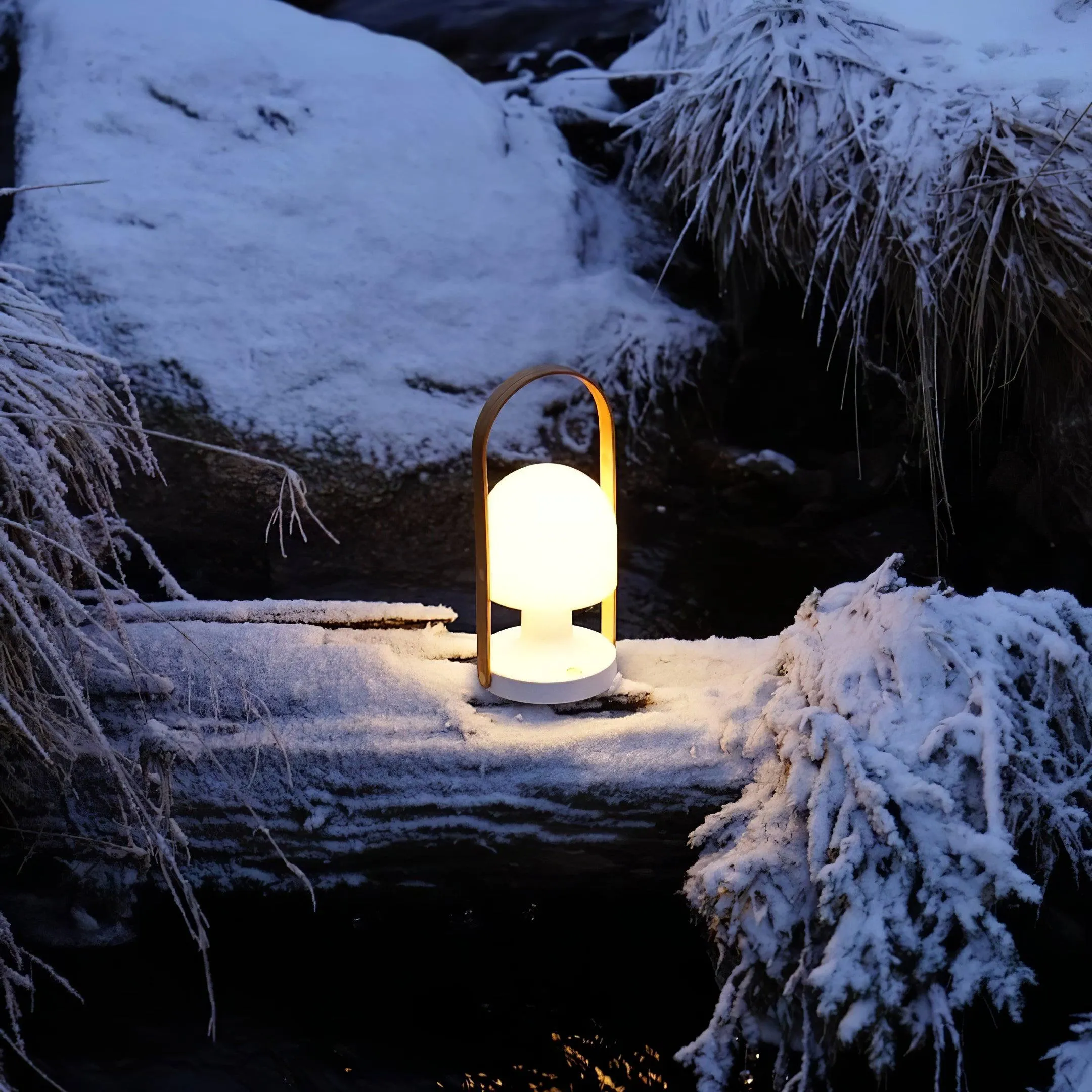 FollowMe Portable Table Lamp (built-in battery)