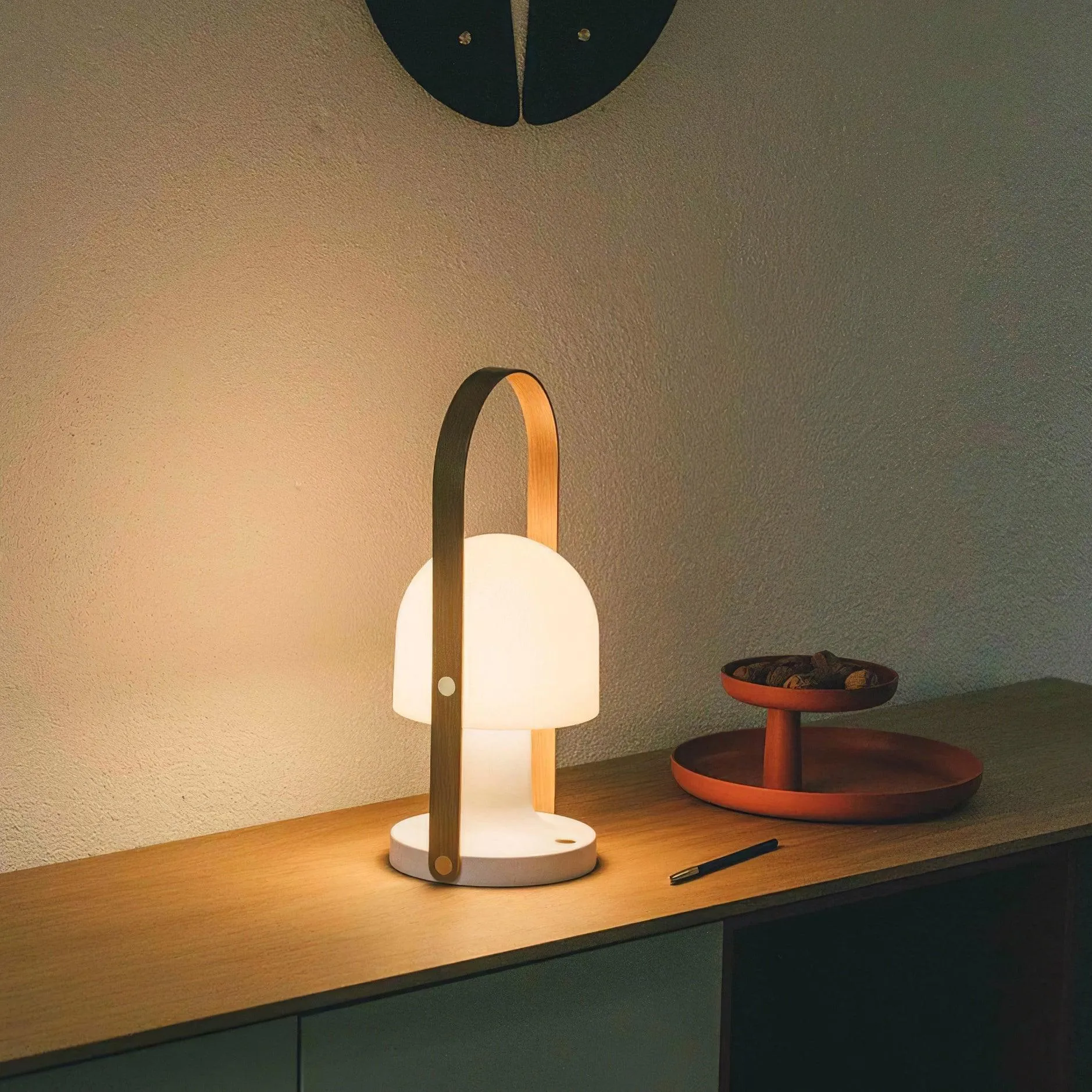 FollowMe Portable Table Lamp (built-in battery)