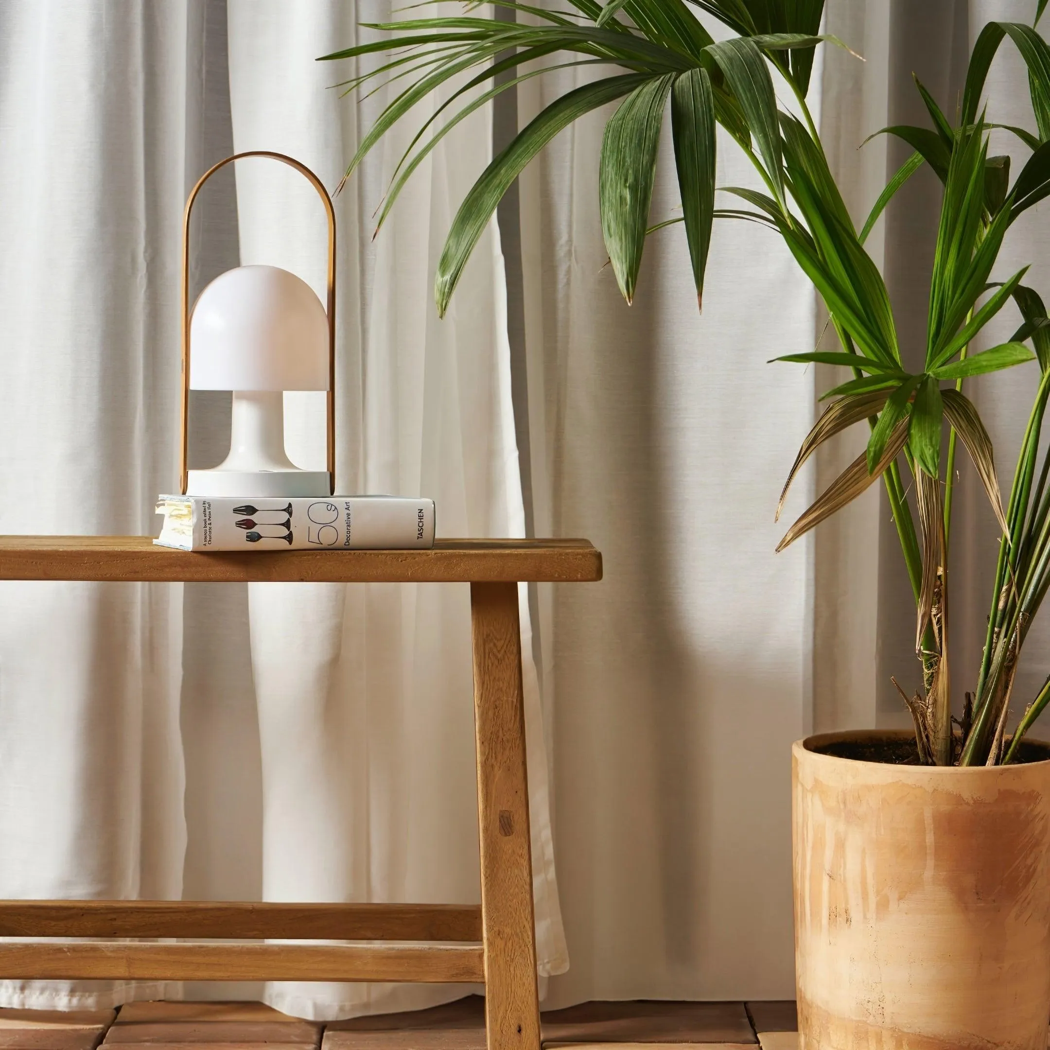 FollowMe Portable Table Lamp (built-in battery)