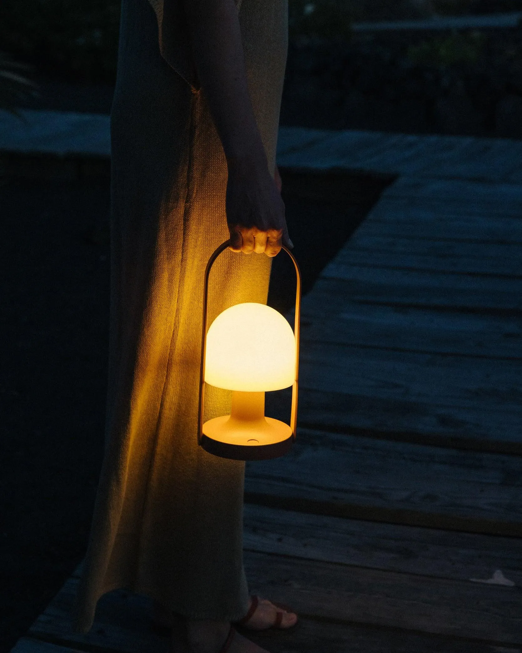 FollowMe Portable Table Lamp (built-in battery)