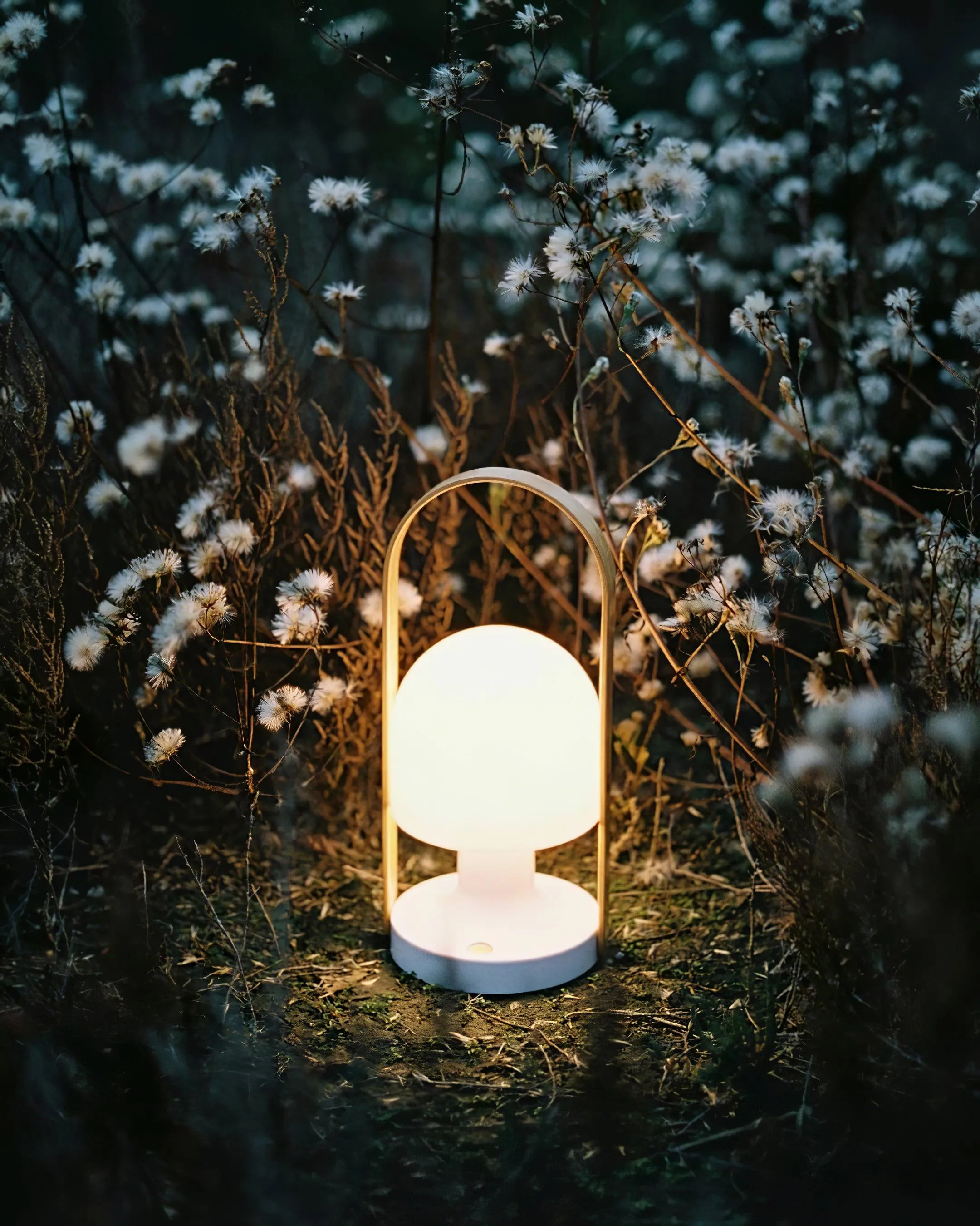 FollowMe Portable Table Lamp (built-in battery)