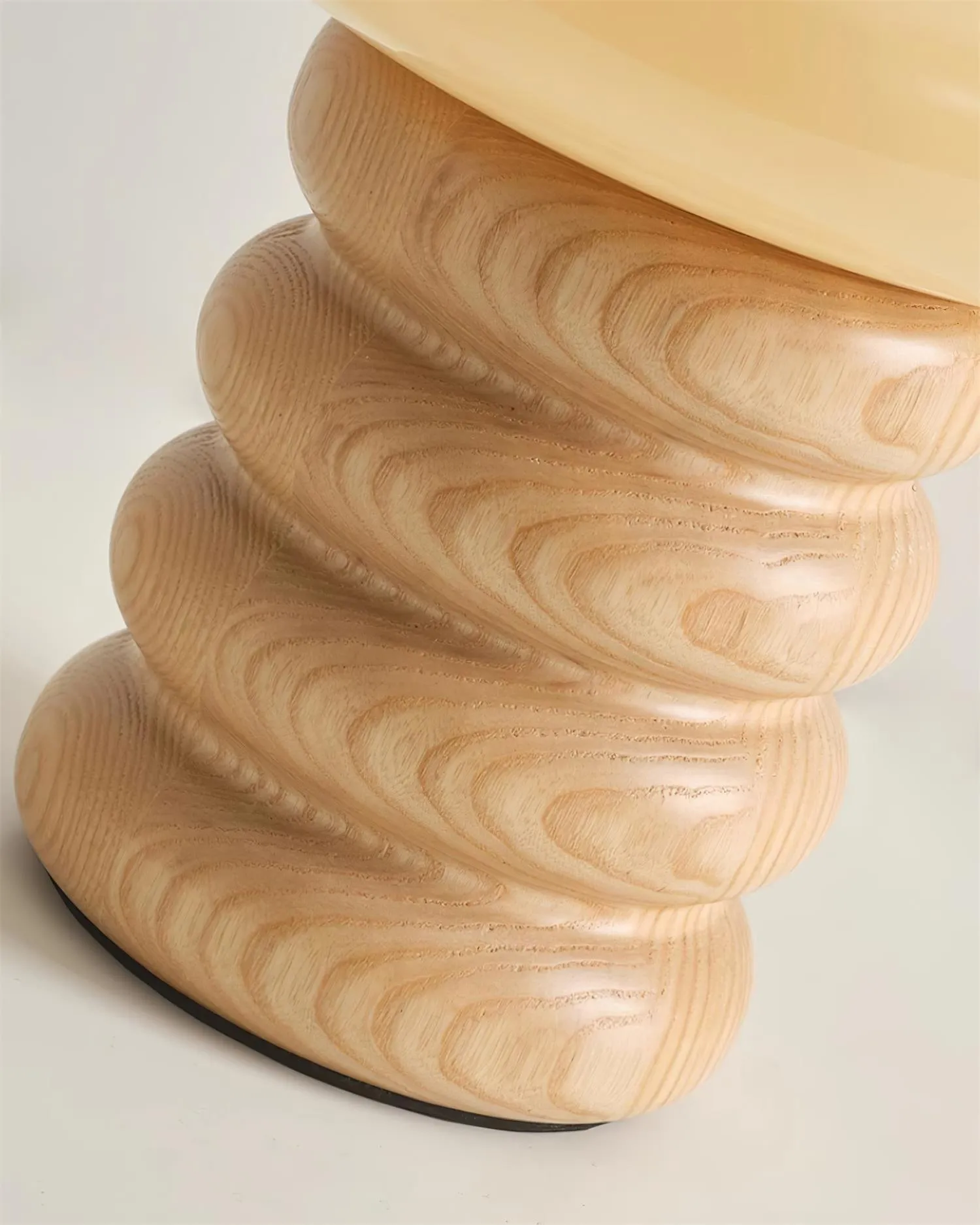 Lumina Table Lamp