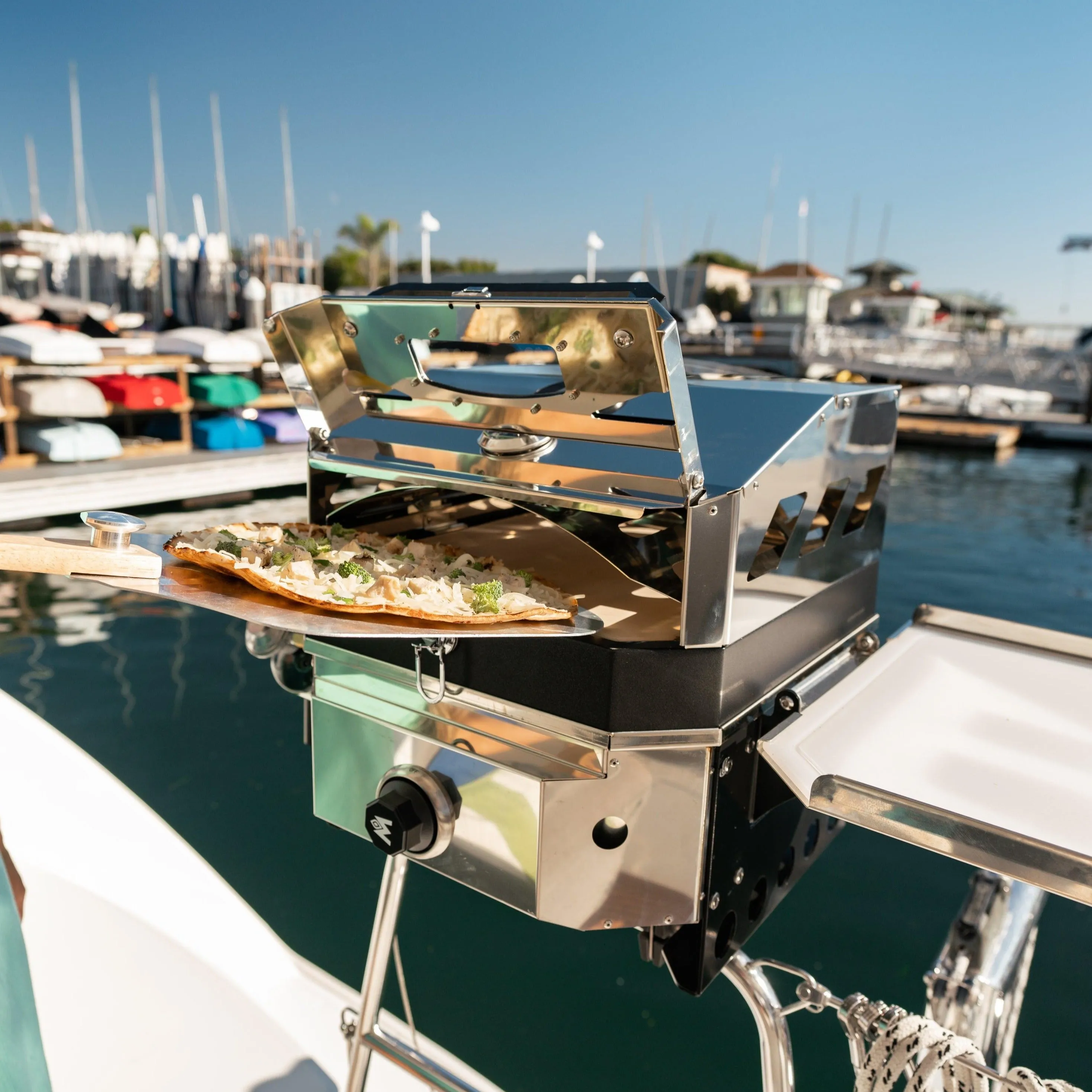Marine Crossover Single Burner and Pizza Oven Top Bundle