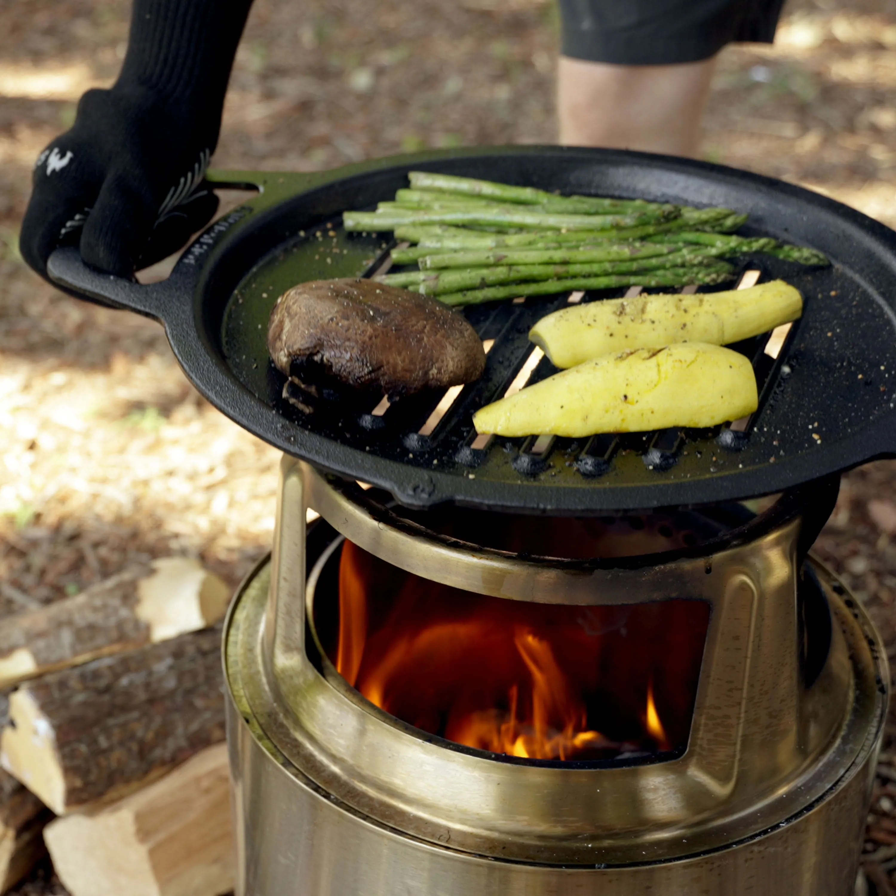 Solo Stove Ranger Cast Iron Grill Cooking Bundle