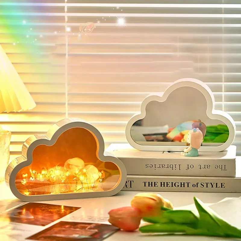 Tulip Mirror Lamp Cloud