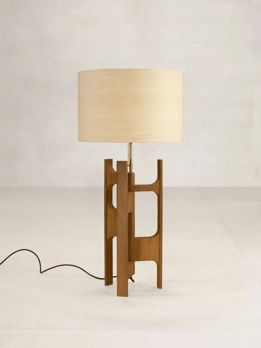 x l 03 Table Lamp