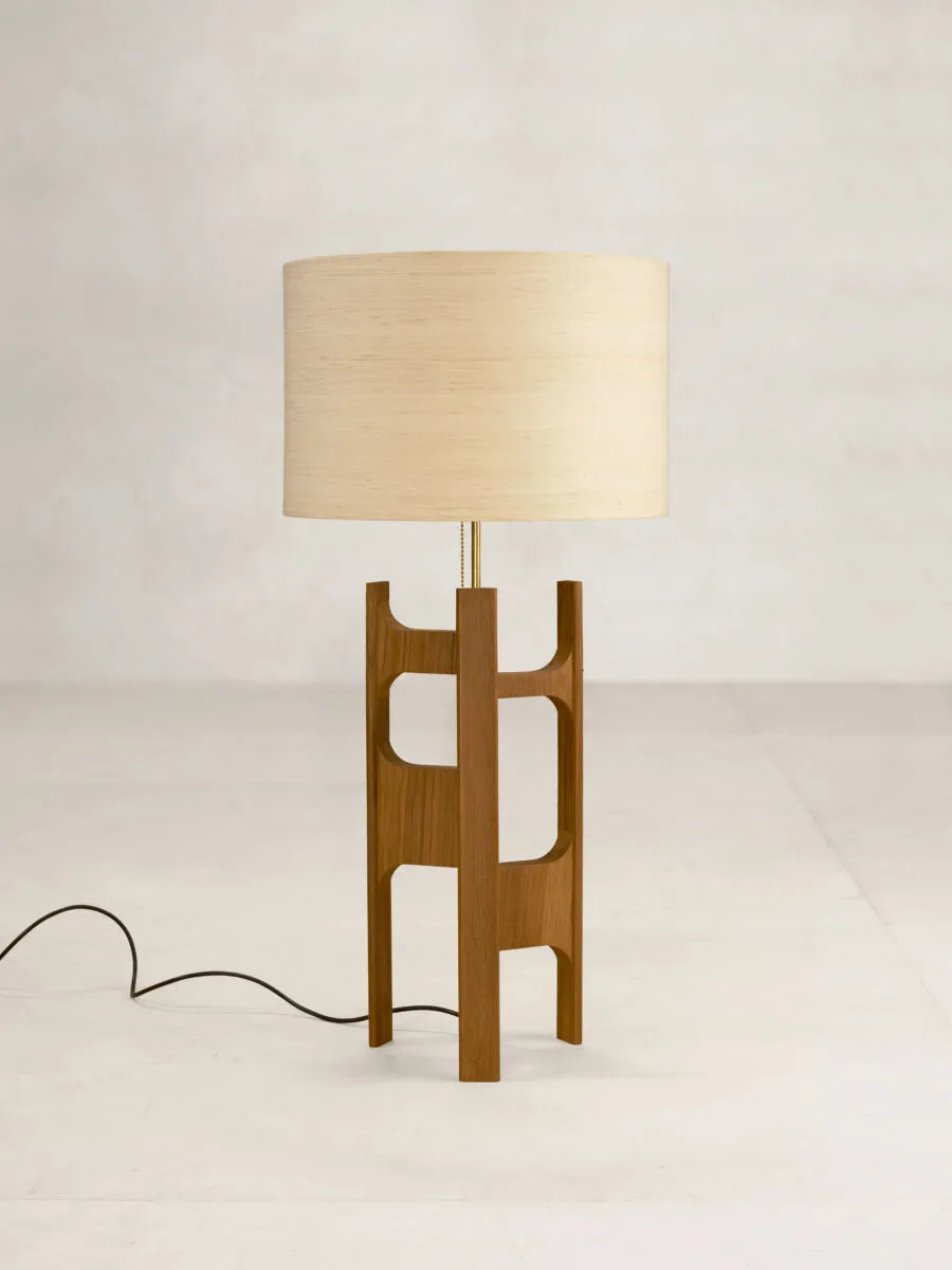 x l 03 Table Lamp