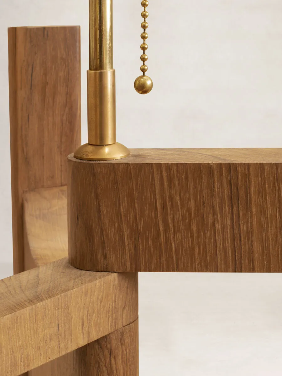 x l 03 Table Lamp